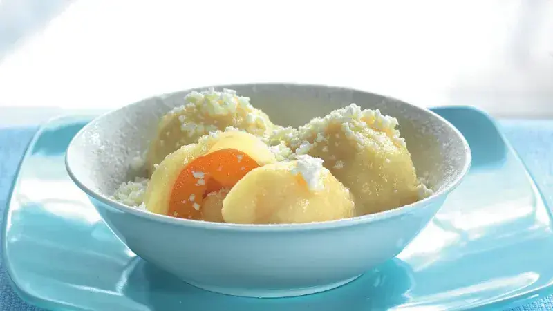 Apricot dumplings with cheese