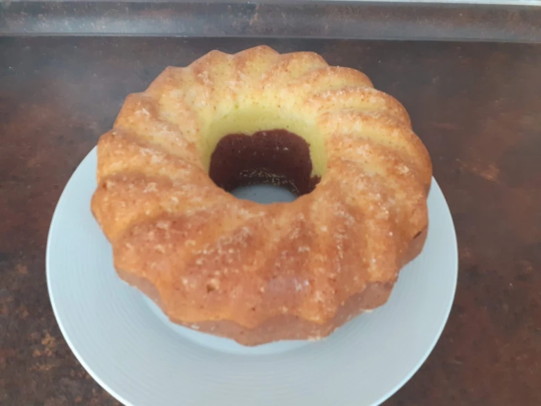 Eggless bundt cake