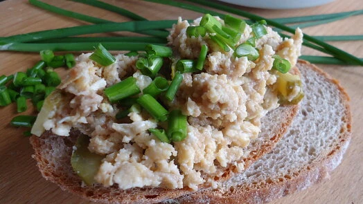 Yeast spread on bread with chives